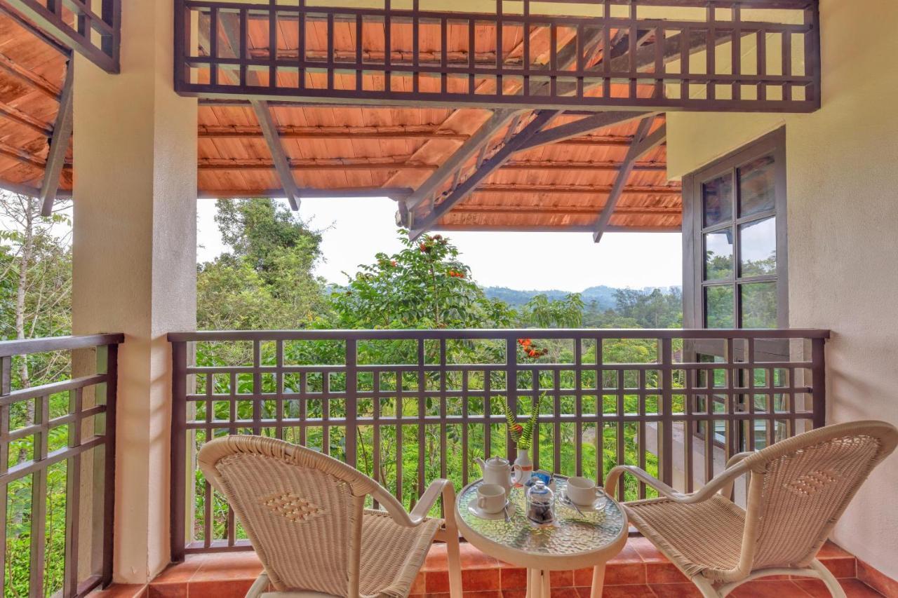 Готель Club Mahindra Madikeri, Coorg Екстер'єр фото